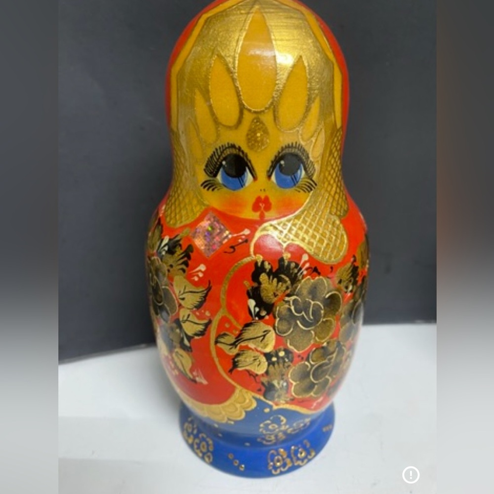 Russian Matryoshka Nesting Dolls Hand Painted Ten Piece Red Gold